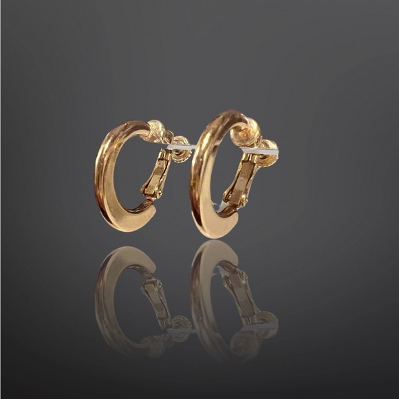 Lot of 3 Vintage Clip-on Earrings, 2 gold hoops, 1 pink Dangler - Picture 8 of 8